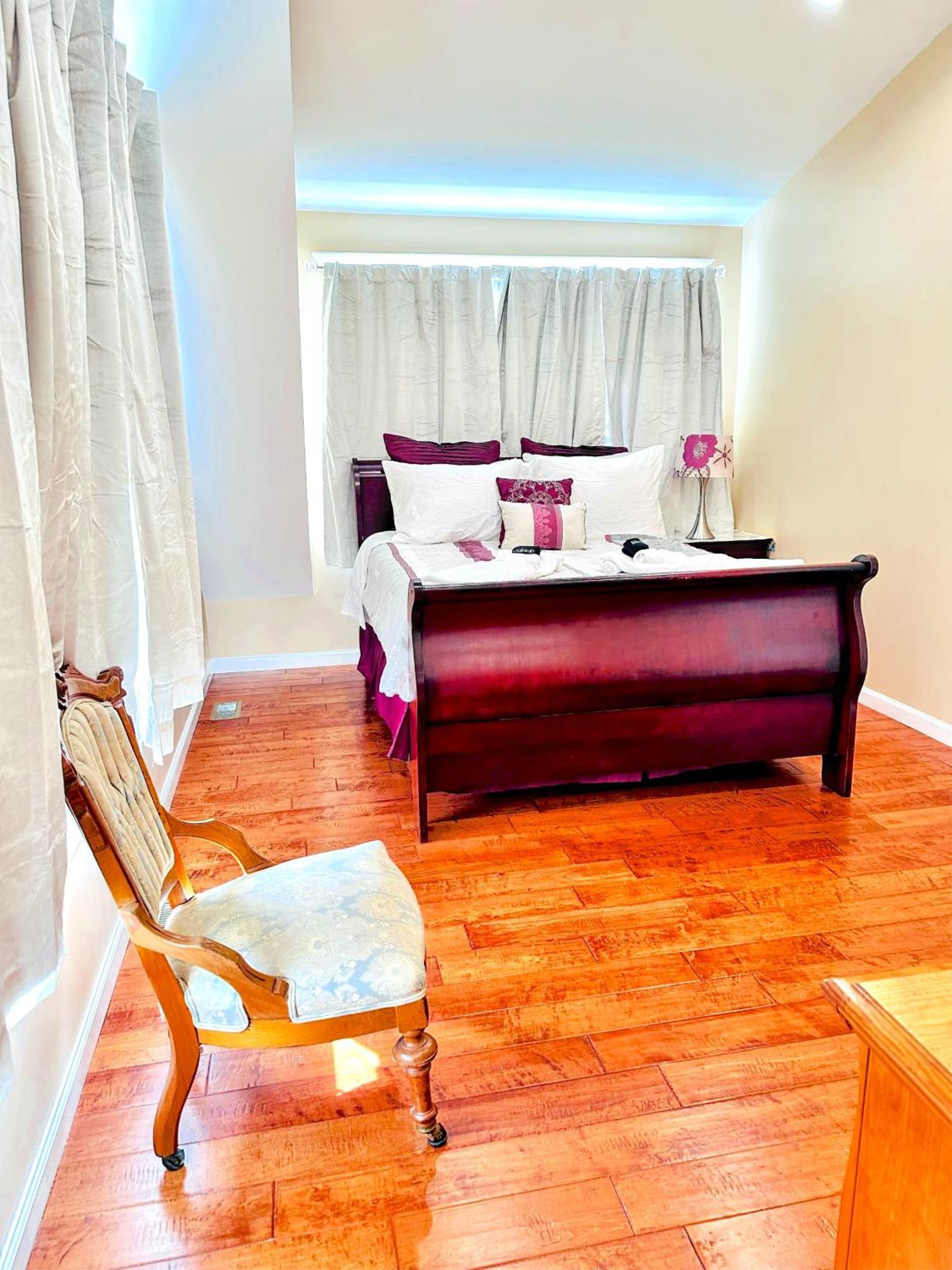 Delightful Dwelling Apartment Buffalo Bagian luar foto