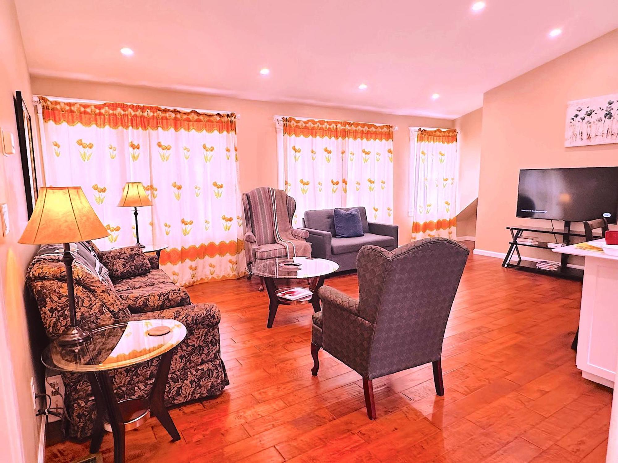 Delightful Dwelling Apartment Buffalo Bagian luar foto